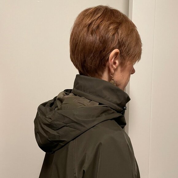 Babaton Women's Raindrop Tuscan Olive Short Anorak Jacket Size M - Picture 11 of 12